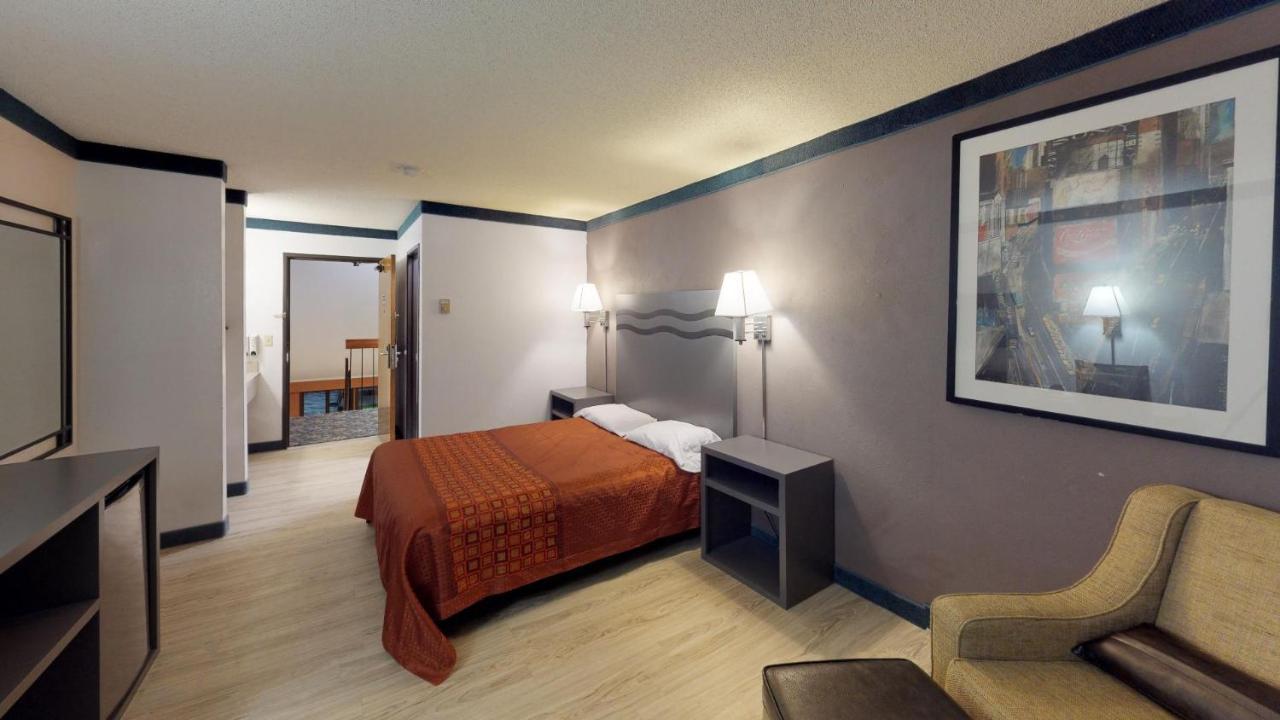 Waconia Inn And Suites Ngoại thất bức ảnh